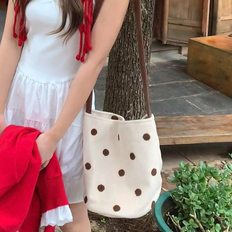 Wollen Polka Dot Emmer Tassen  - Women'S Bags New Look recensie en prijs
